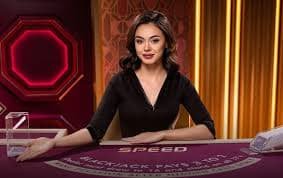 Privasi mobile saat membaca riwayat transaksi